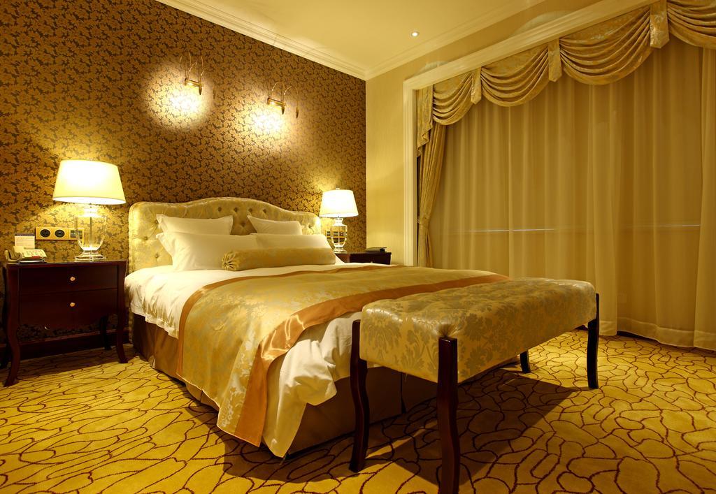 Alton Hotel Wuhu Extérieur photo
