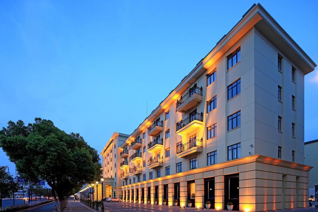 Alton Hotel Wuhu Extérieur photo