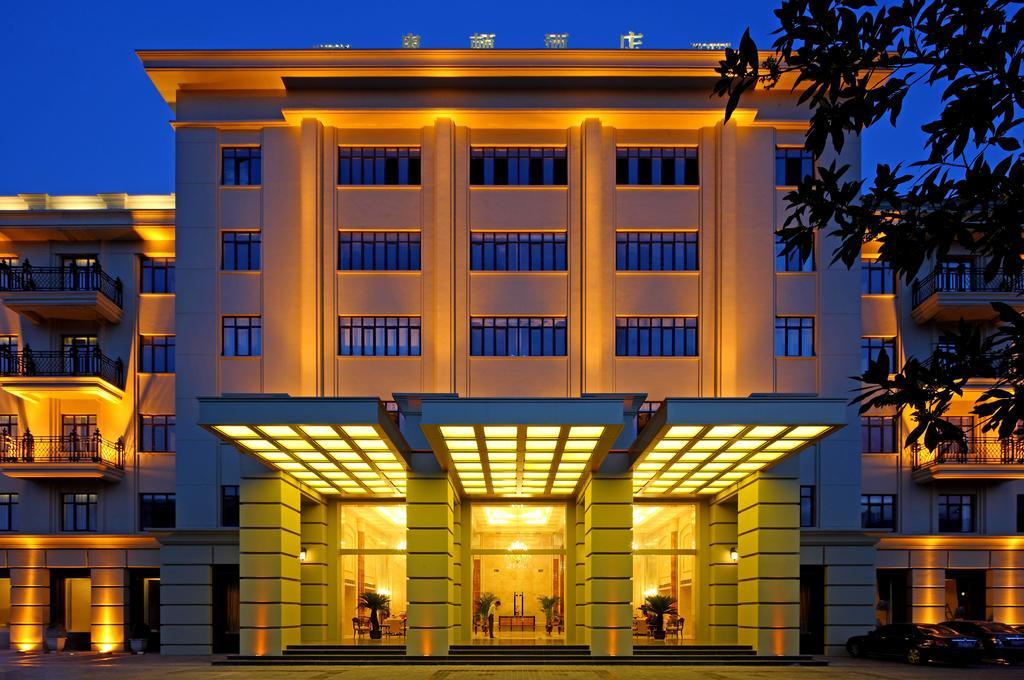 Alton Hotel Wuhu Extérieur photo